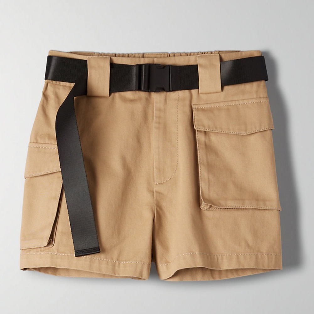 Tna cargo shorts in size medium